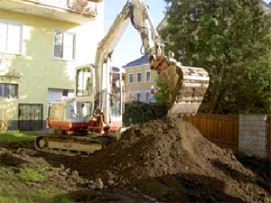 foto escavatore al lavoro