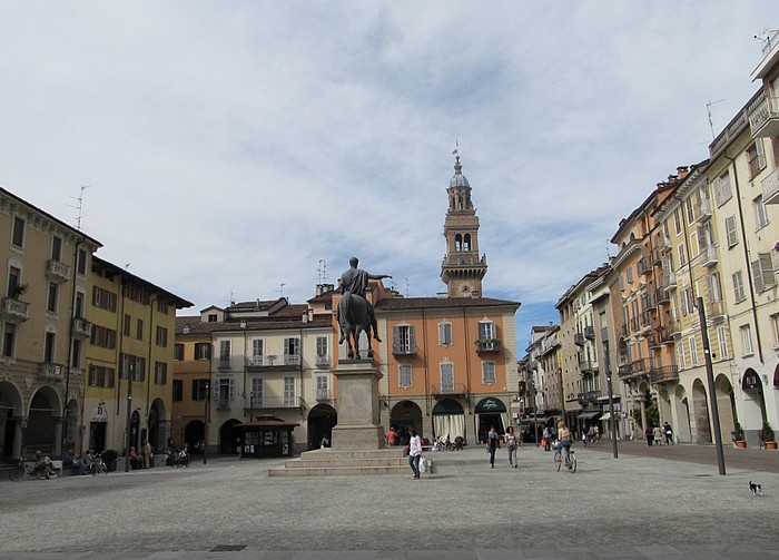 piazza mazzini