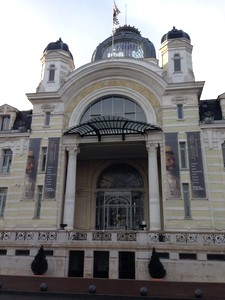 L'ingresso del Palais Lumière