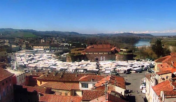 vista dall'alto del mercato