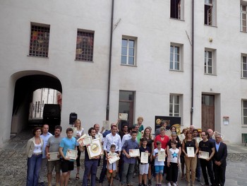 foto di gruppo dei vincitori