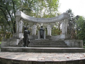 foto Monumento ai Caduti