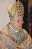 immagine vescovo Catella