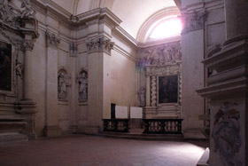 interno chiesa misericordia