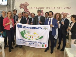 foto di gruppo scattata a Vinitaly