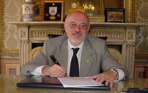 l'ex sindaco Paolo Mascarino